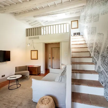 Unique With Infinity Pool Inside Chianti Βίλα Corti