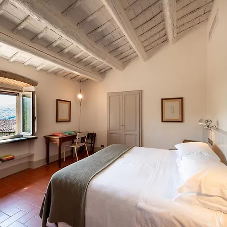 Unique With Infinity Pool Inside Chianti Villa Corti