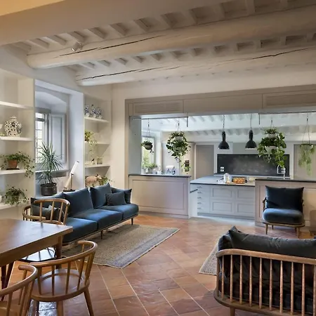 Unique With Infinity Pool Inside Chianti Villa