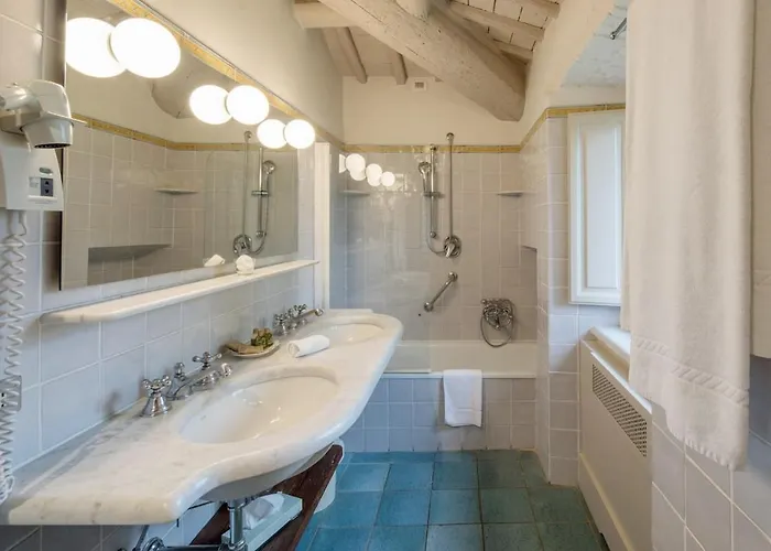 Villa Unique With Infinity Pool Inside Chianti