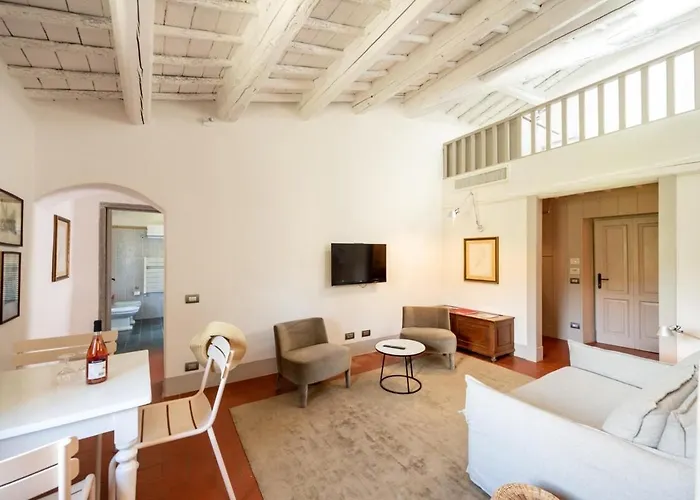 Unique With Infinity Pool Inside Chianti *