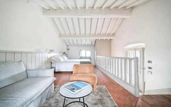 Unique With Infinity Pool Inside Chianti Villa *